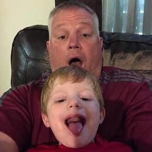 Meet your Posher, Kenneth